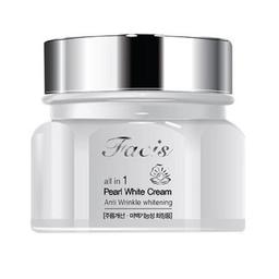 Осветляющий крем Jigott Facis All-In-One Pearl Whitening Cream, с жемчужным порошком, 100 мл