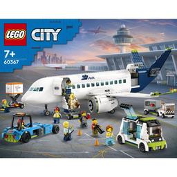 Конструктор LEGO City Пассажирский самолет, 913 деталей (60367)