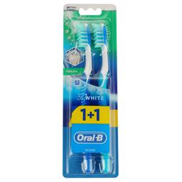 Зубная щетка Oral-B 3D White Fresh средняя синий с бирюзовым 2 шт.