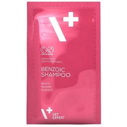 Шампунь Vet Expert Benzoic Shampoo для собак та котів з жирною шкірою та шерстю, 300 мл (20 шт. по 15 мл)
