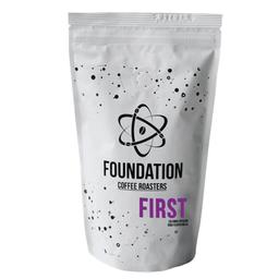 Кава Foundation First в зернах, 1 кг