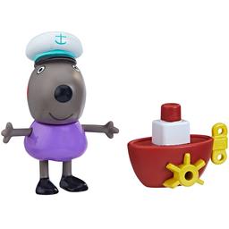 Ігрова фігурка Peppa Pig Веселі друзі Денні з корабликом (F3759)