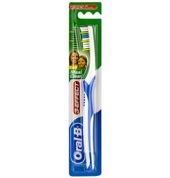 Зубна щітка Oral-B 3-Ефект Maxi Clean, середня, синій