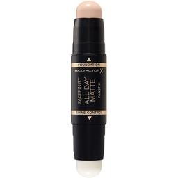 Тональный карандаш-стик Max Factor Facefinity All Day Matte Panstick тон 10 (Fair Porcelain) 11 г