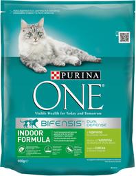 Сухий корм для дорослих котів, які постійно перебувають у приміщенні Purina One Indoor, з індичкою та цільними злаками, 800 г