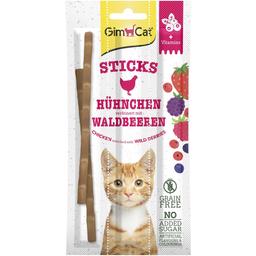 Лакомство для кошек GimCat Superfood Duo-Sticks с курицей и лесными ягодами, 15 г