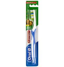 Зубная щетка Oral-B 3-Эффект Maxi Clean, средняя, синий