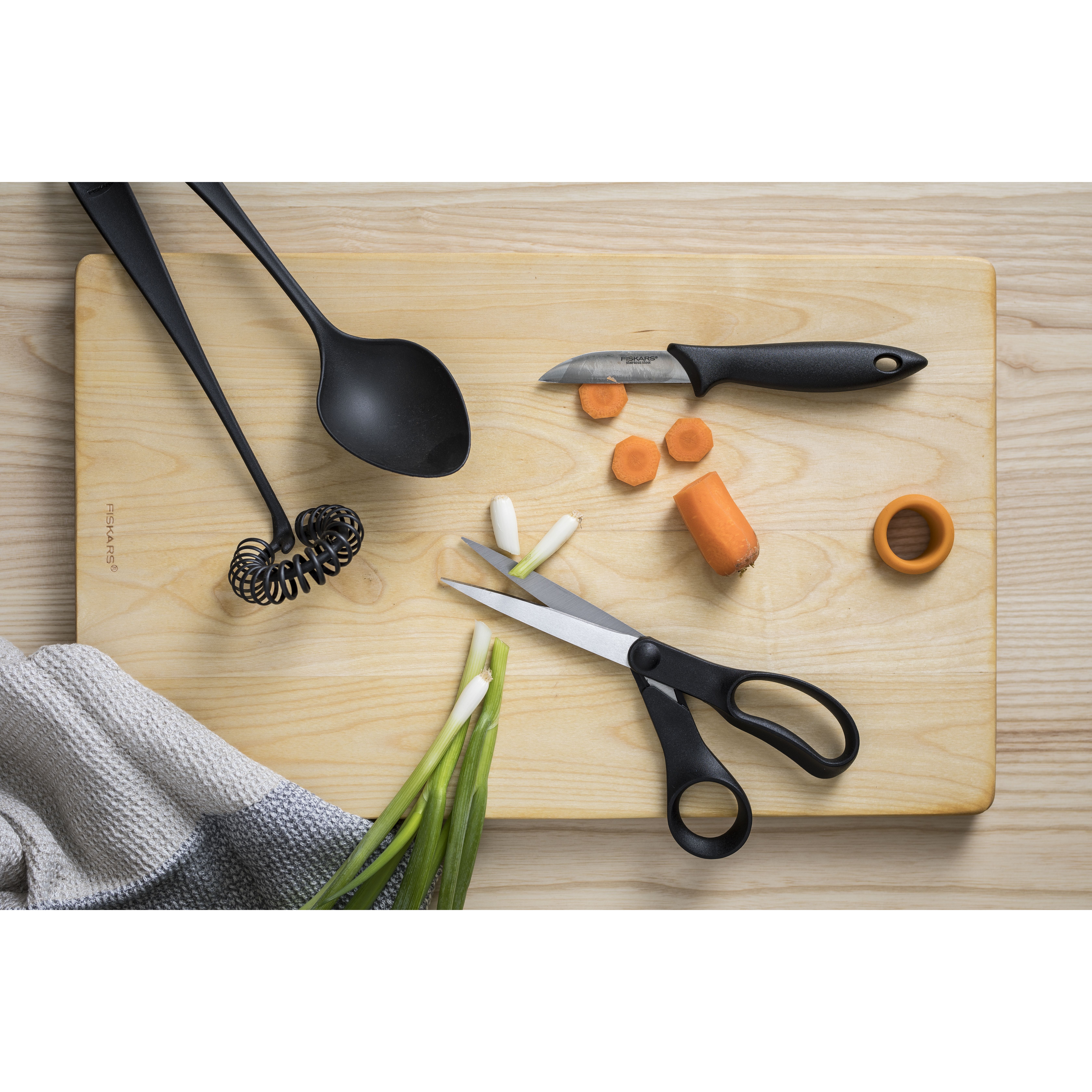 Ложка кухонная Fiskars Essential (1023804) - фото 3