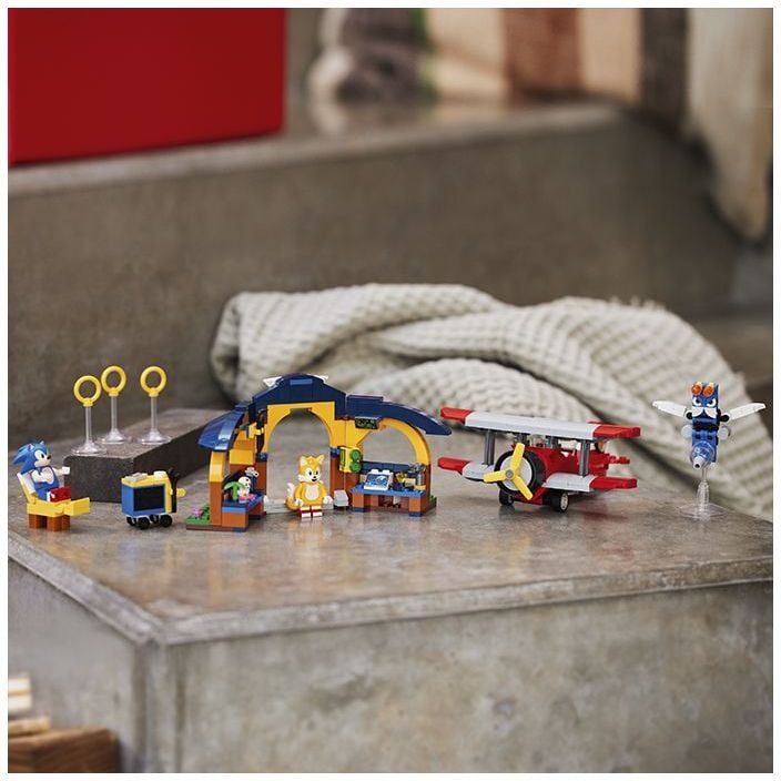 Конструктор LEGO Sonic Майстерня Тейлз і літак Торнадо 376 деталей (76991) - фото 6