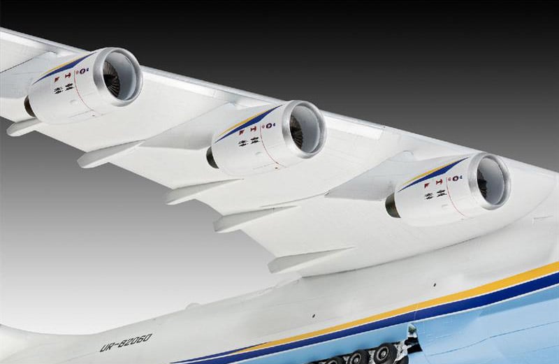 Сборная модель Revell Грузовой самолет Antonov АН-225 Мрия, уровень 5, масштаб 1:144, 203 детали (RVL-04958) - фото 5