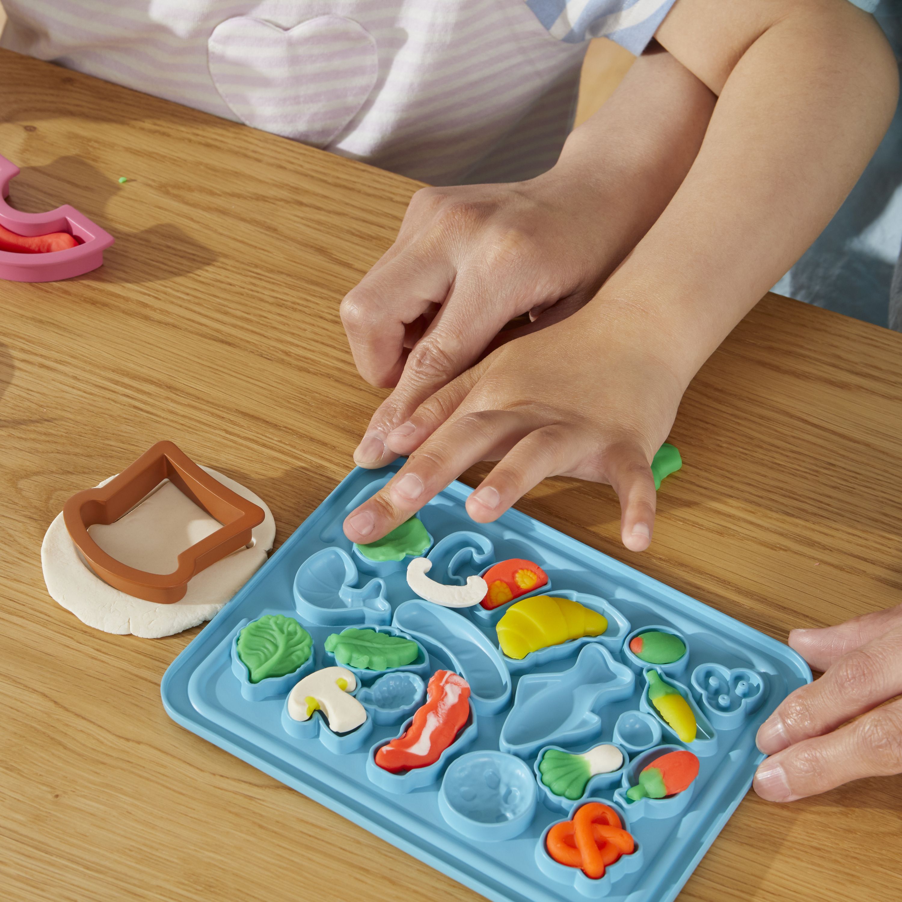 Игровой набор с пластилином Hasbro Play-Doh Маленький Шеф (F6904) - фото 8