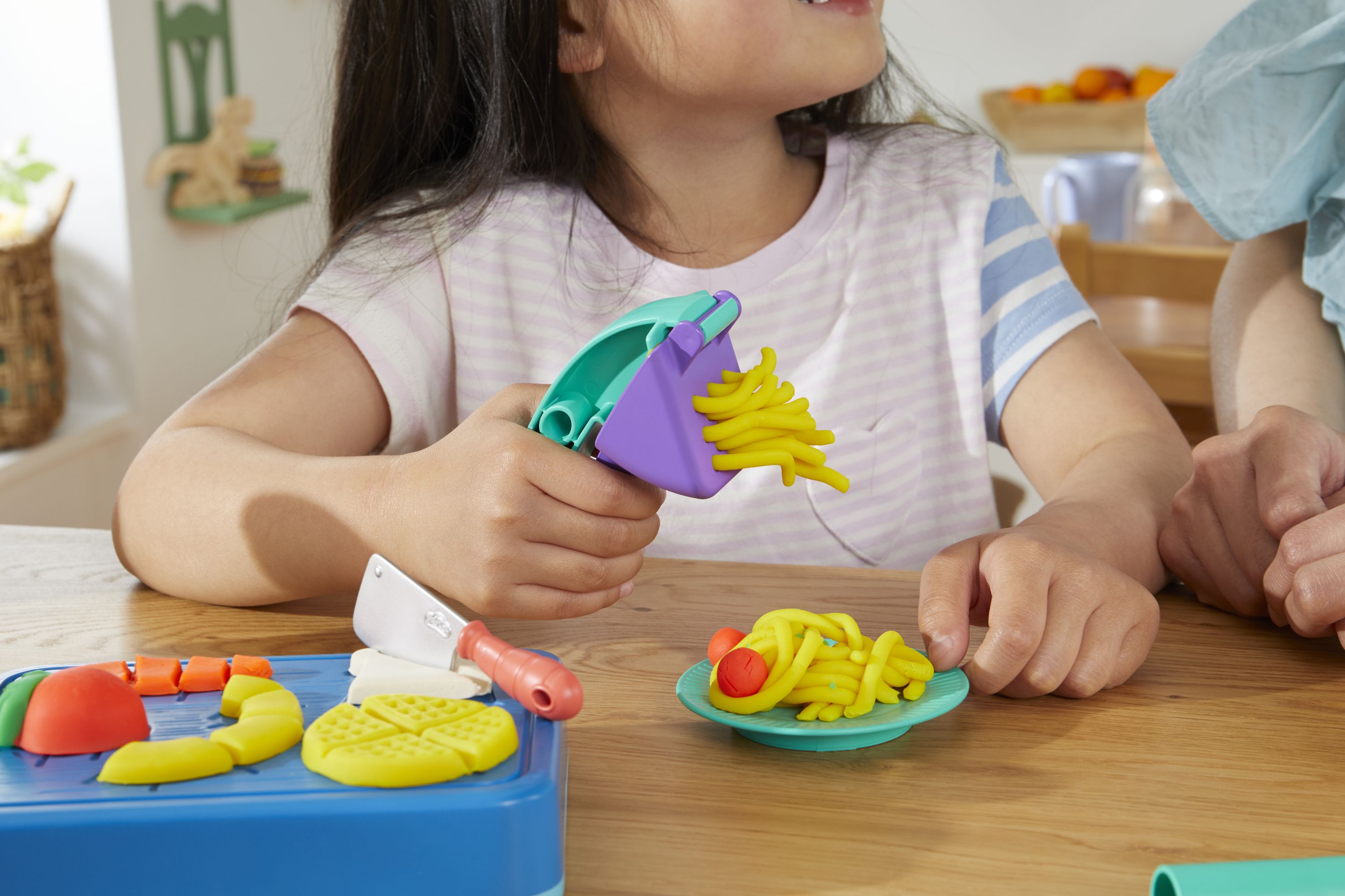 Игровой набор с пластилином Hasbro Play-Doh Маленький Шеф (F6904) - фото 5
