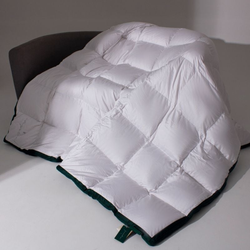 Ковдра MirSon Imperial Satin Luxe, зимова, 240х220 см, біла із зеленим кантом - фото 1