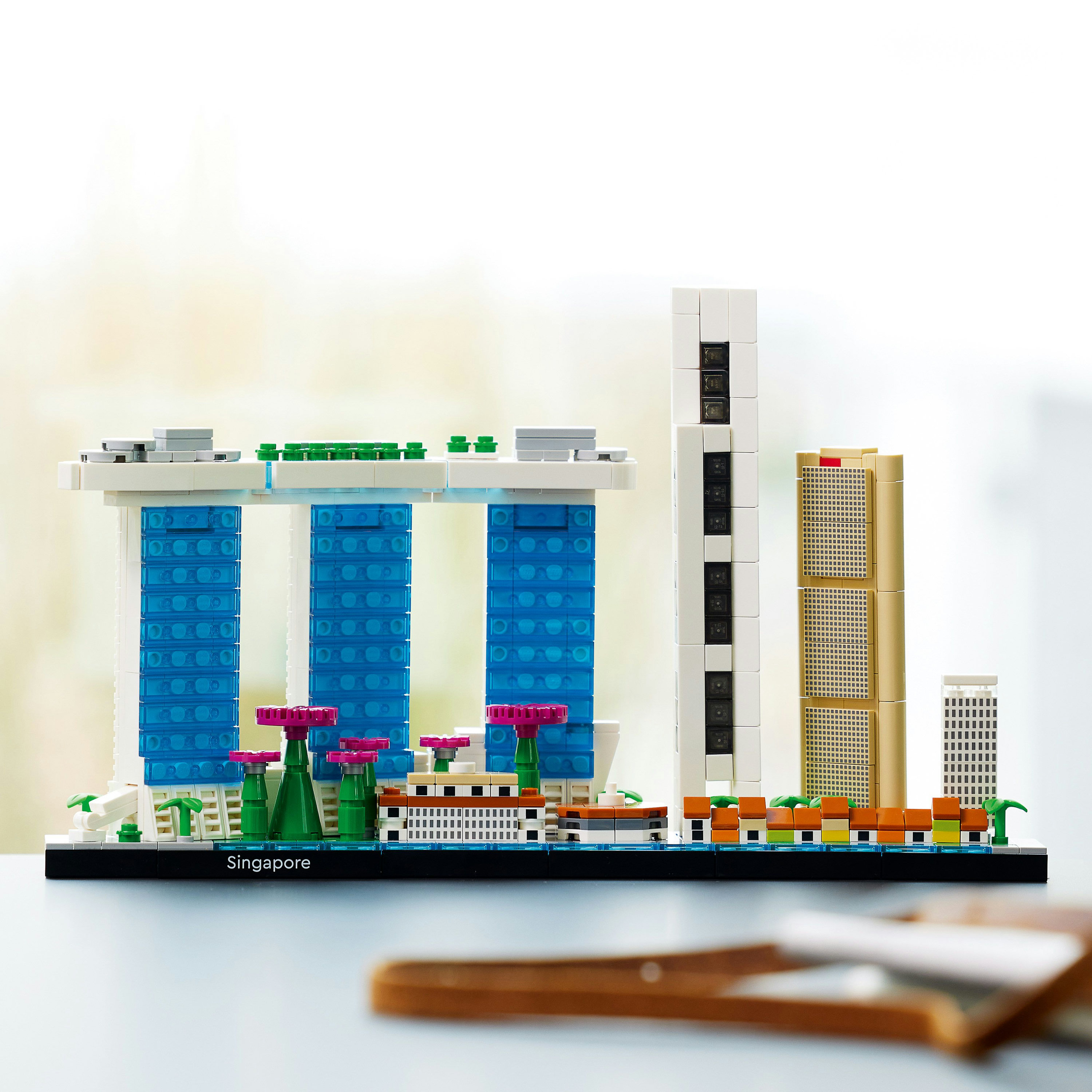 Конструктор LEGO Architecture Сингапур, 827 деталей (21057) - фото 4