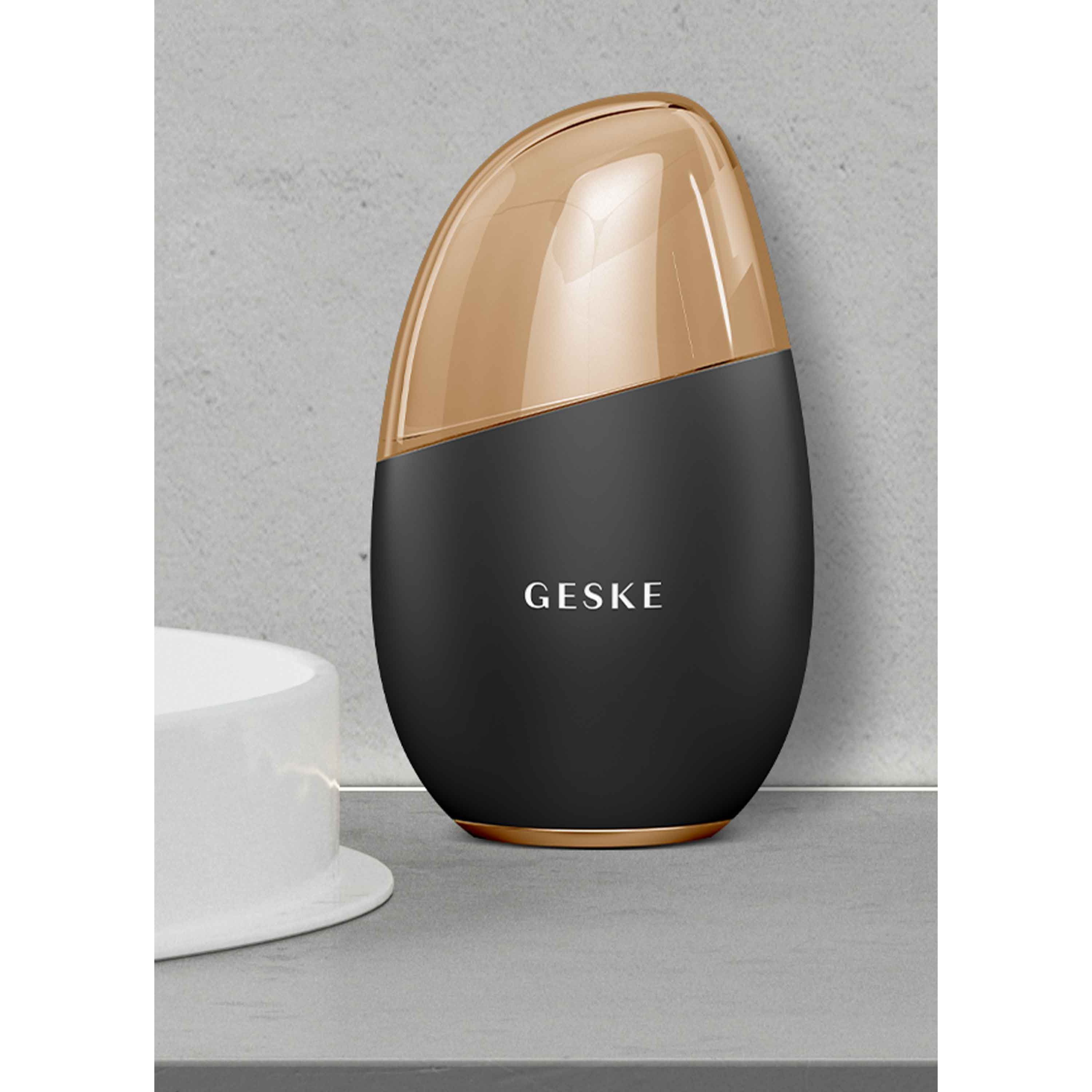 Массажер для глаз и лица GESKE Cool & Warm Eye and Face Massager 7 в 1 серый - фото 9