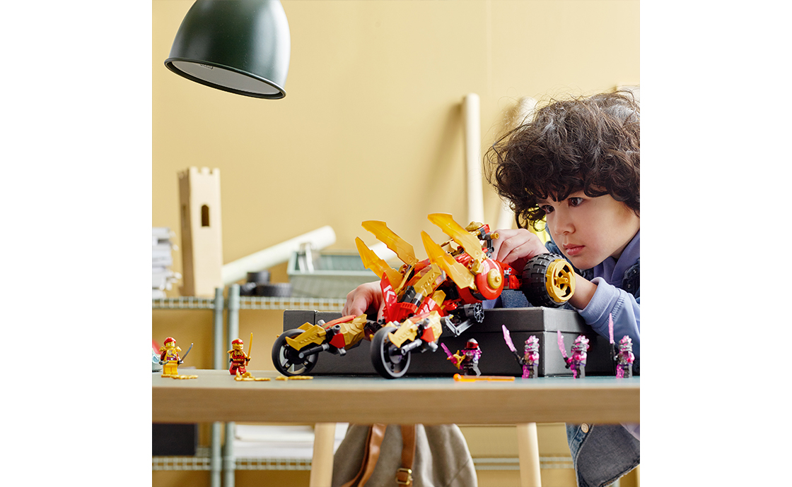 Конструктор LEGO Ninjago Грабіжник Золотого Дракона Кая, 624 деталі (71773) - фото 5