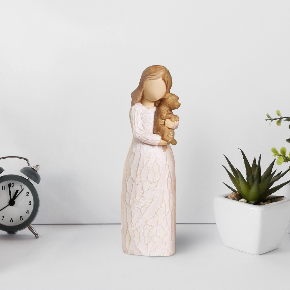 Статуетка декоративна МВМ My Home Дівчина з цуценям, різнокольорова (DH-ST-08 COLOR) - фото 3
