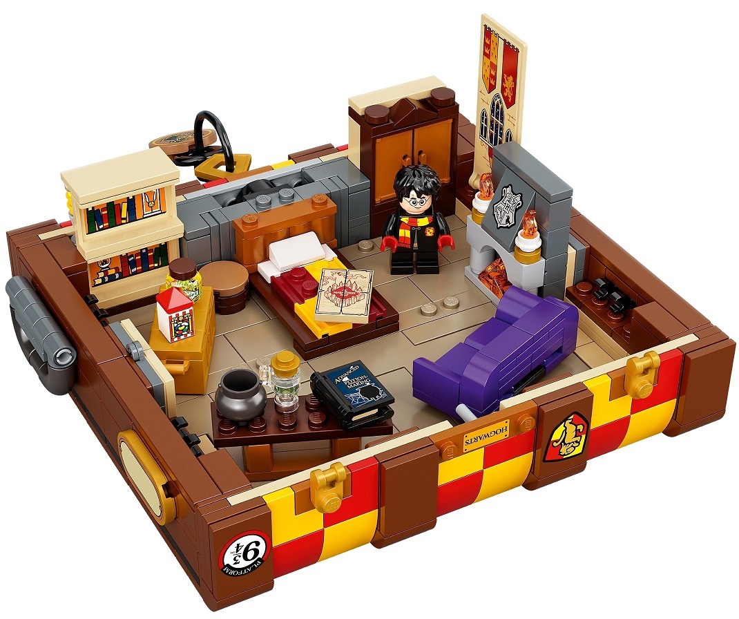 Конструктор LEGO Harry Potter Волшебный чемодан Хогвартса, 603 деталей (76399) - фото 5