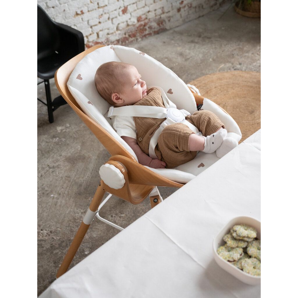 Подушка на сидіння для новонародженого Childhome Evolu hearts (CHEVOSCNBJOH) - фото 13