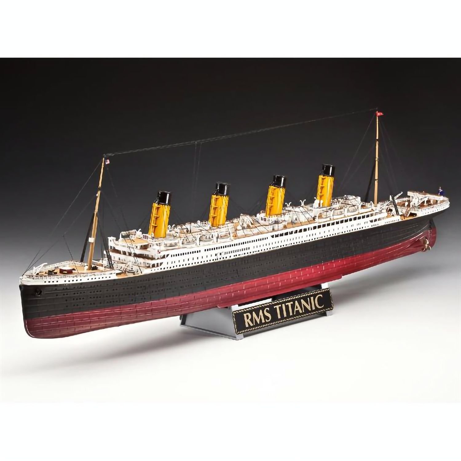 Сборная модель Revell Лайнер Титаник. К 100 летию постройки, уровень 5, 1:400, 262 детали (RVL-05715) - фото 8