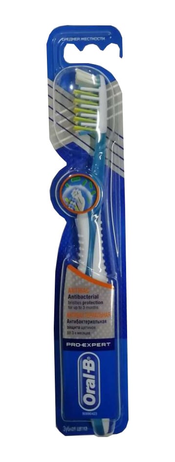 Зубна щітка Oral-B Pro-Expert Антибактеріальна, середня, синій - фото 1