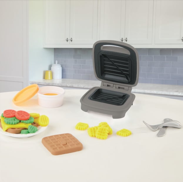 Игровой набор Hasbro Play-Doh Сырный сэндвич (E7623) - фото 3