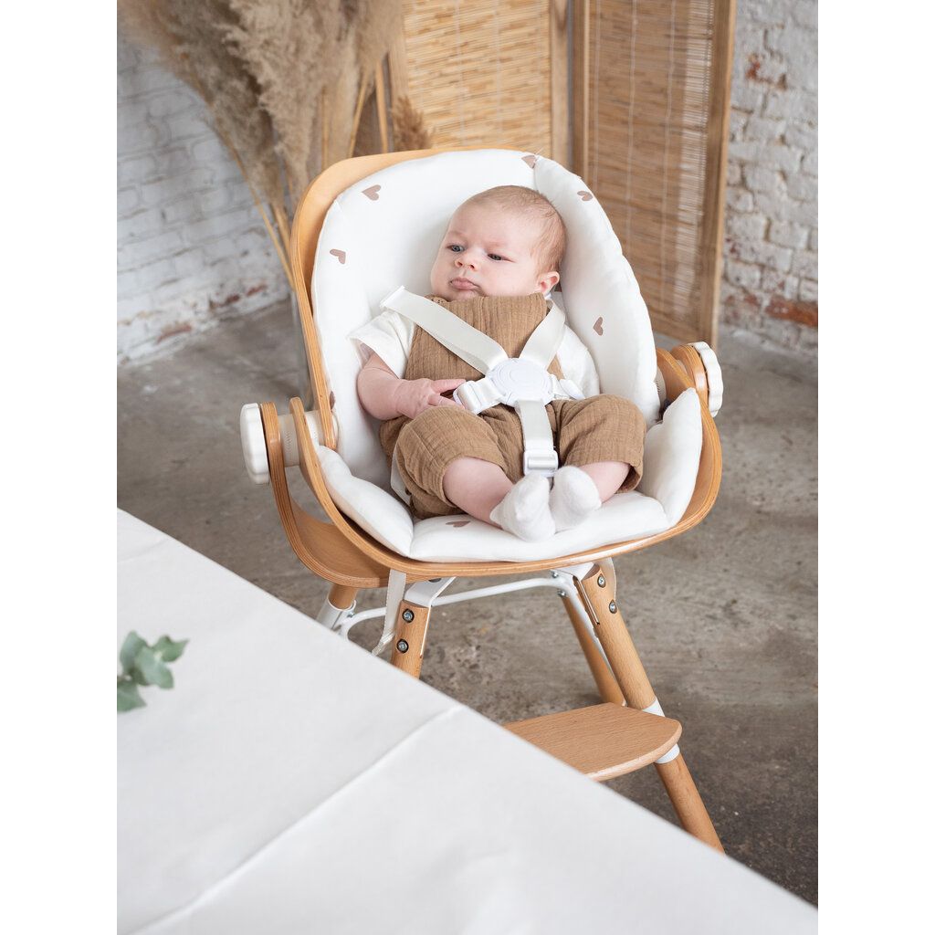 Подушка на сиденье для новорожденного Childhome Evolu hearts (CHEVOSCNBJOH) - фото 11