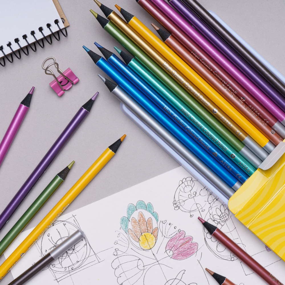 Карандаши цветные Школярик Металлик, с точилкой, 12 цветов (312114002-UA) - фото 3