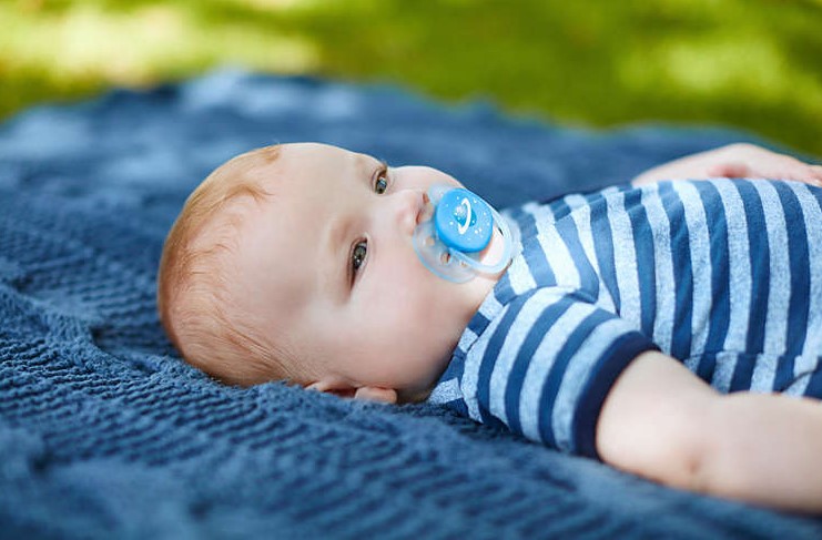Пустышка Philips Avent Ultra Soft для мальчика, 0-6 месяцев, 2 шт. (SCF222/20) - фото 4