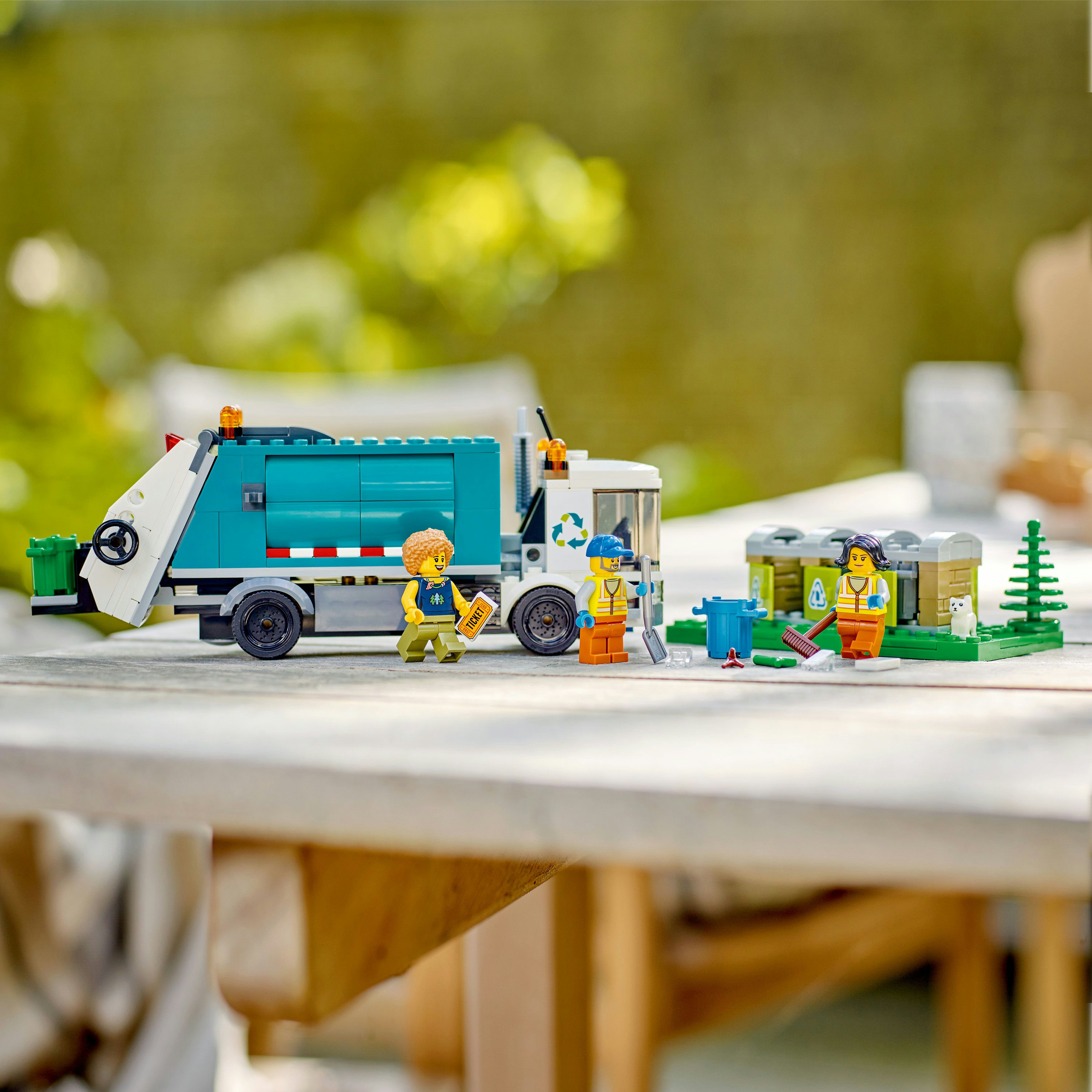 Конструктор LEGO City Сміттєпереробна вантажівка, 261 деталей (60386) - фото 4