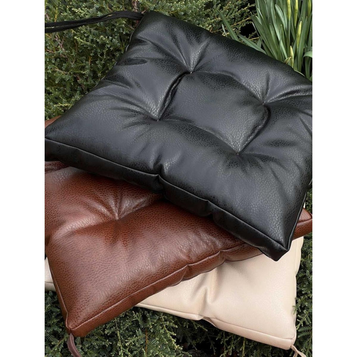 Подушка на стілець Прованс з екошкіри 40х40 см чорна (34075) - фото 6
