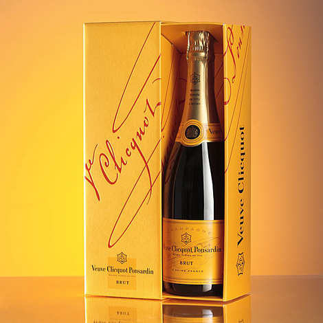 Шампанське Veuve Clicquot Brut Yellow Label, брют, сухе, в подарунковій упаковці, 0,75 л - фото 2