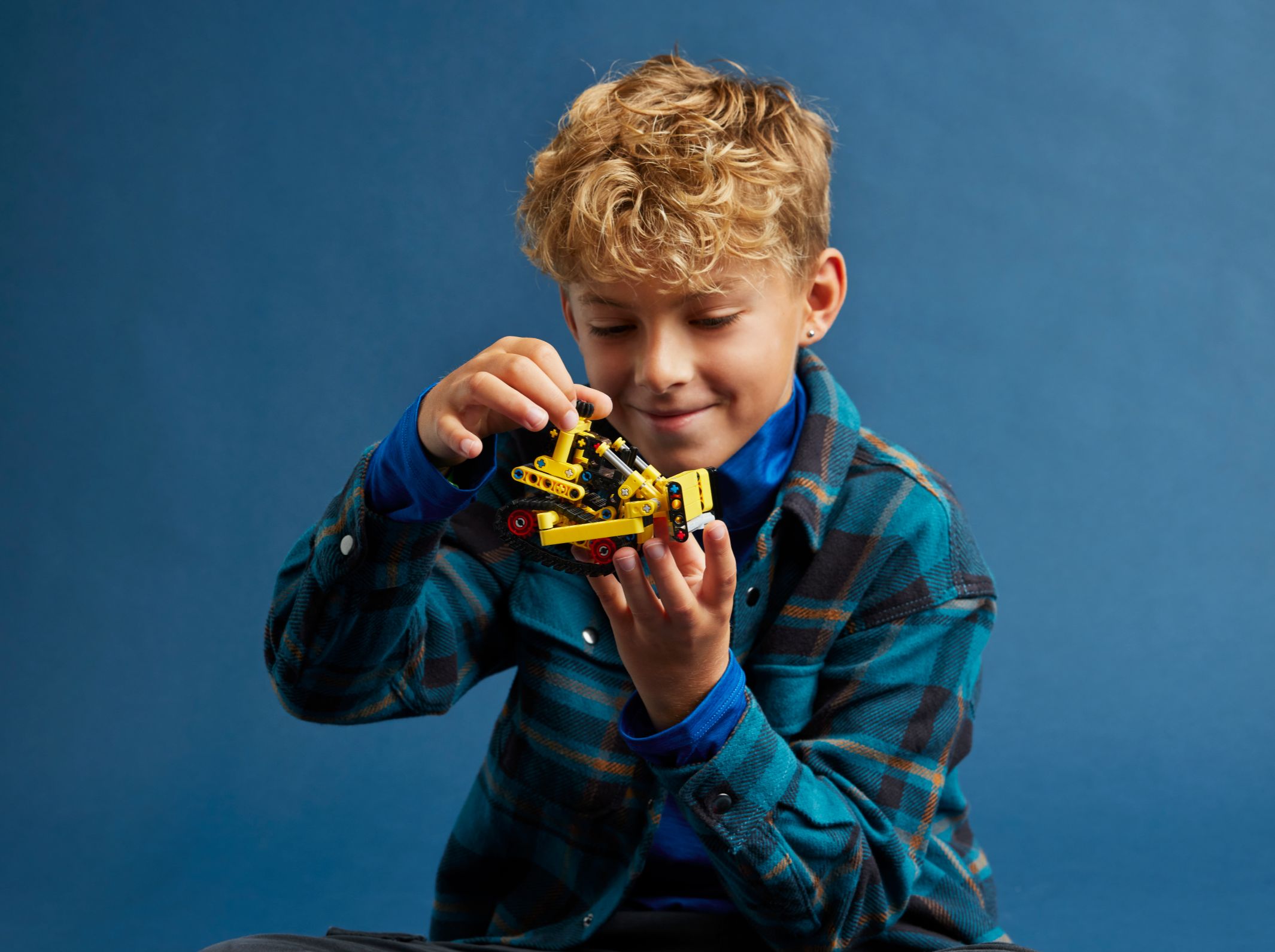Конструктор LEGO Technic Сверхмощный бульдозер 195 детали (42163) - фото 7