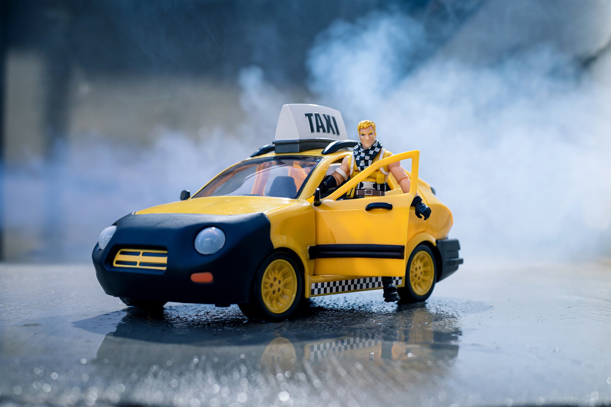 Игровой набор Jazwares Fortnite Joy Ride Vehicle Taxi Cab, автомобиль и фигурка (FNT0817) - фото 11