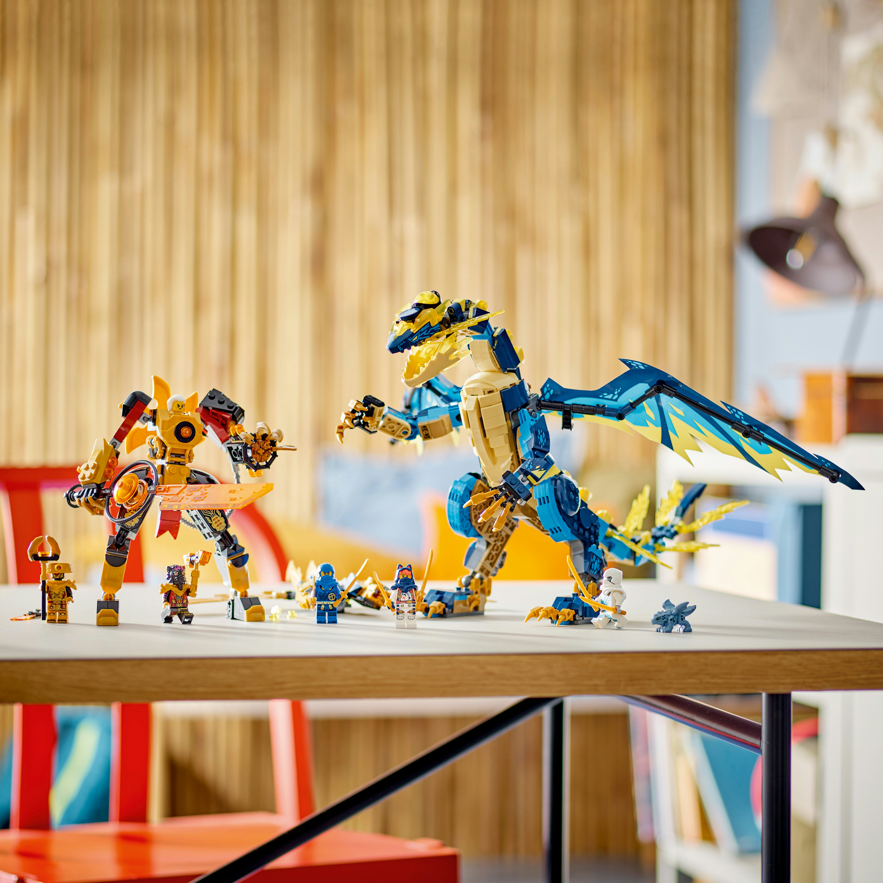 Конструктор LEGO Ninjago Дракон стихий против робота Владычицы, 1038 деталей (71796) - фото 3