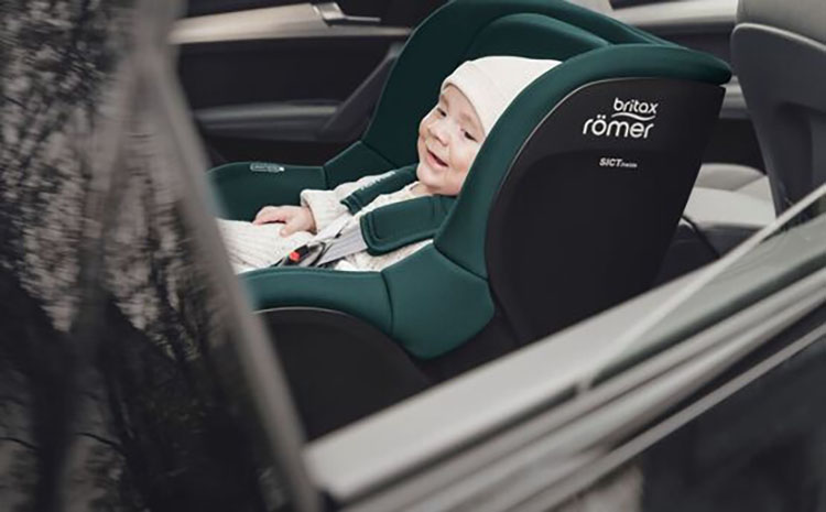 Автокрісло Britax Romer Dualfix Pro M Classic Deep Black - фото 9