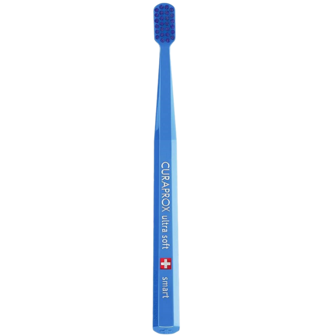 Зубна щітка дитяча Curaprox Smart Ultra Soft синя - фото 1