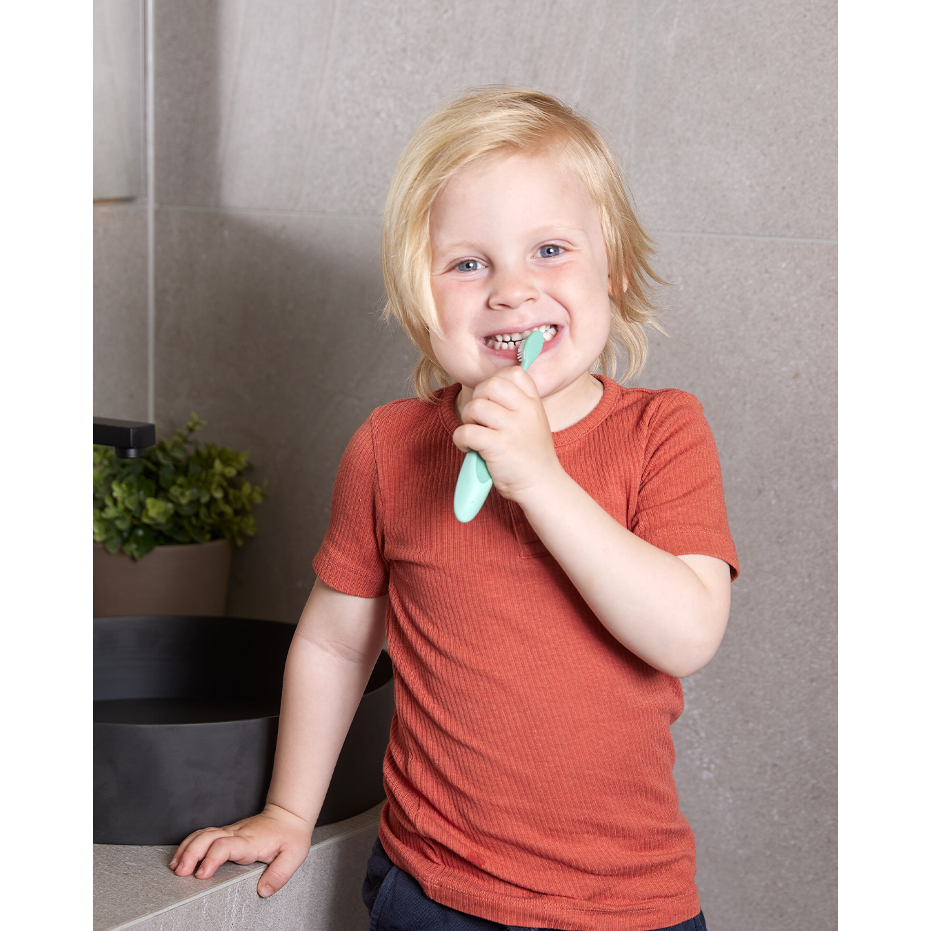 Зубная щетка Jordan Step 2 (3-5 лет), мягкая, в ассортименте, 1 шт. - фото 6