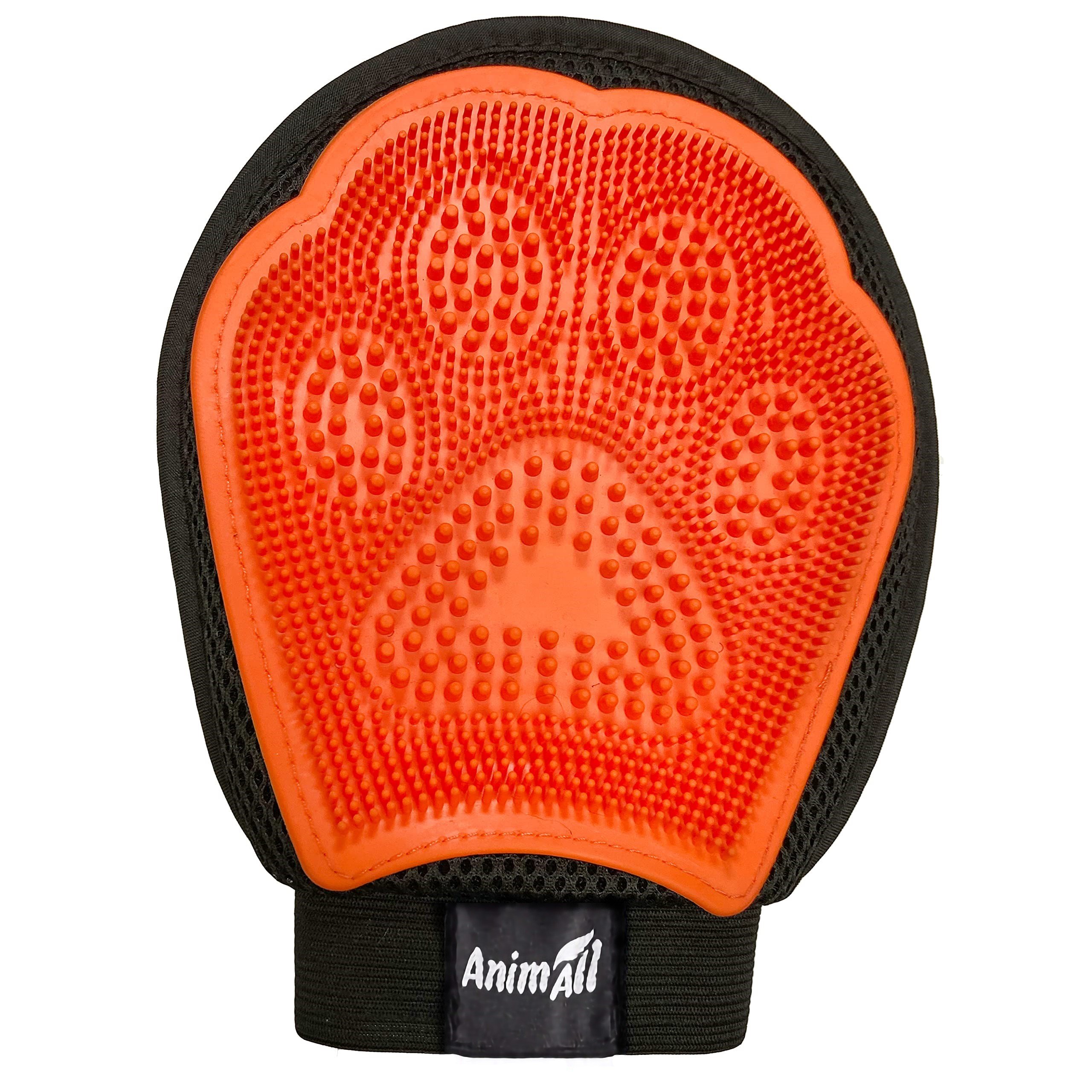 Масажна рукавиця AnimAll Groom, для вичісування шерсті котів і собак, помаранчева - фото 1