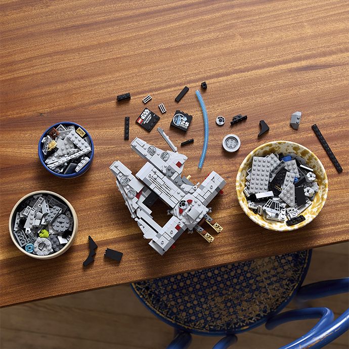 Конструктор LEGO Star Wars Тисячолітній сокіл 921 деталь (75375) - фото 6