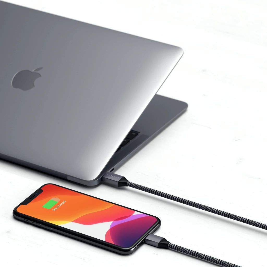 Кабель USB-C to Lightning Satechi Cable Space Gray 1.8 м - фото 5