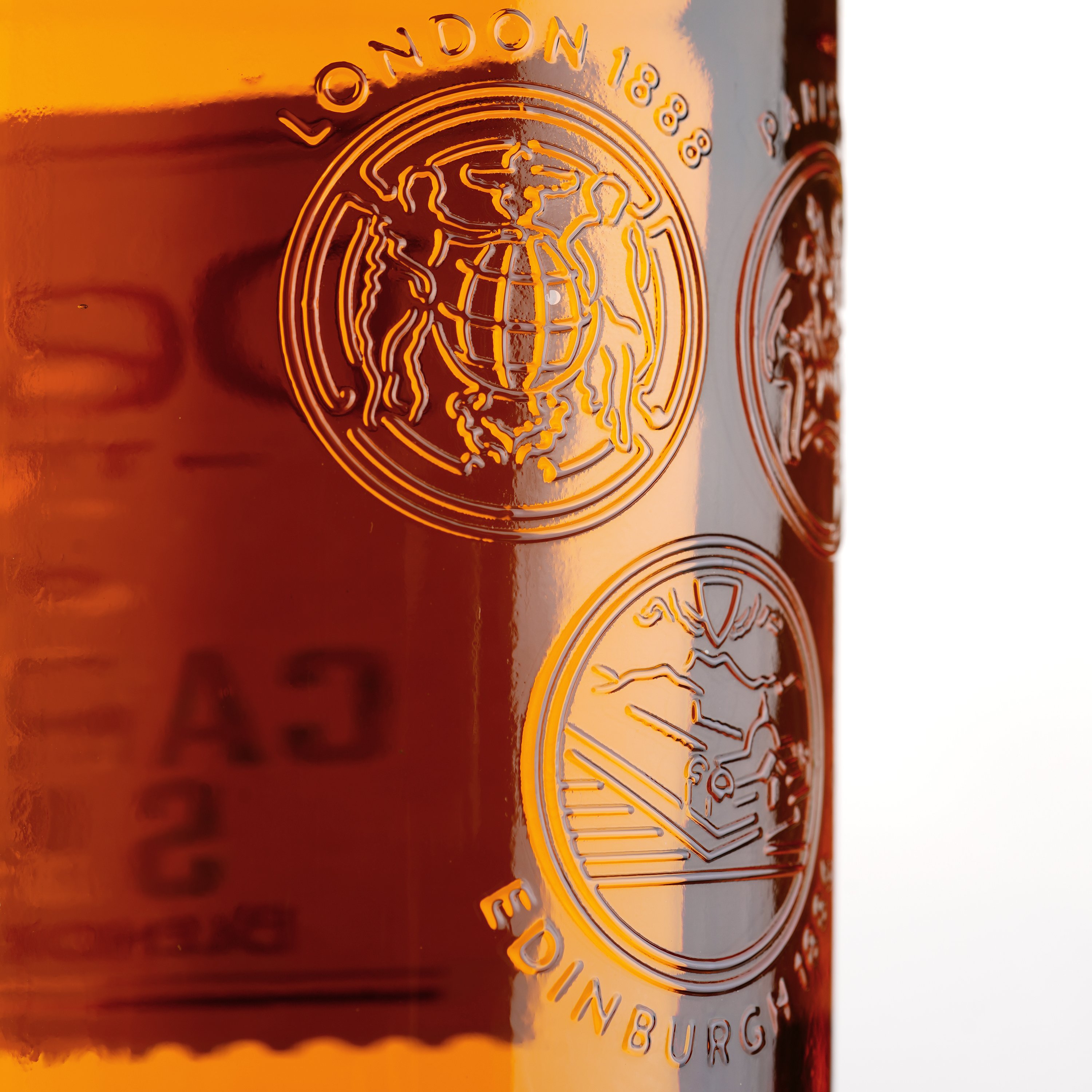 Виски Dewar's Caribbean Smooth 8 yo Blended Scotch Whisky 40% 0.7 л - фото 3