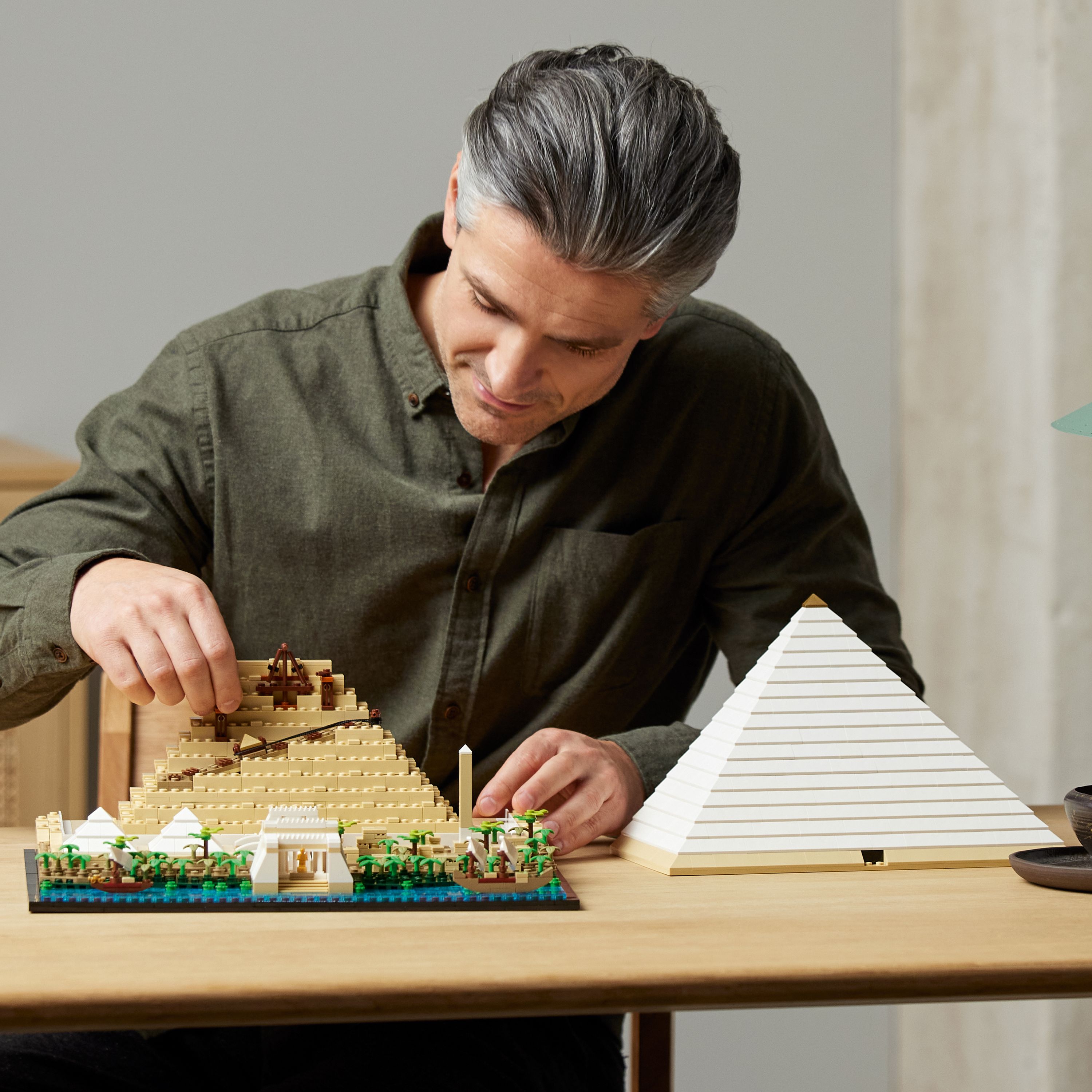Конструктор LEGO Architecture Піраміда Хеопса, 1476 деталей (21058) - фото 4