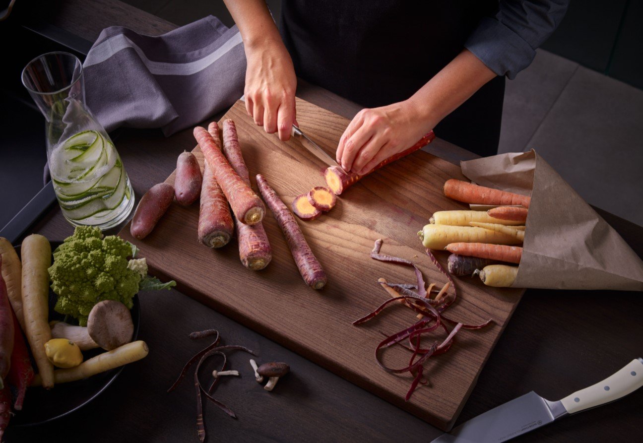 Нож для очистки овощей Wuesthof Classic Ikon Crème, 7 см (1040432207) - фото 5