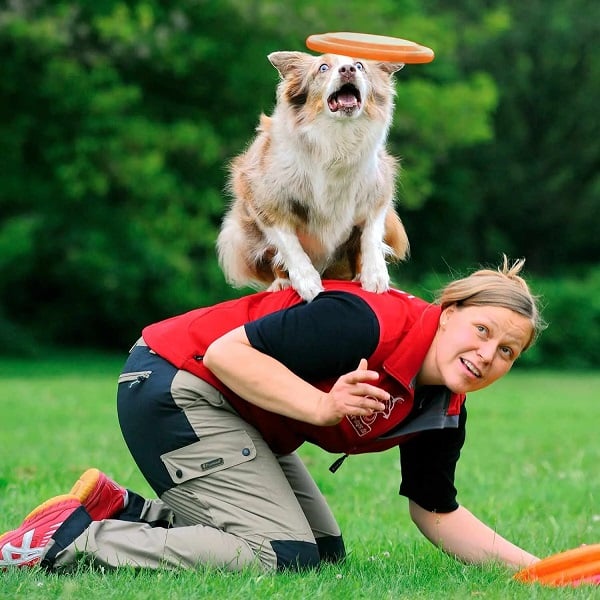 Іграшка для собак Trixie Літаюча тарілка Dog Activity, 23 см (33562) - фото 3