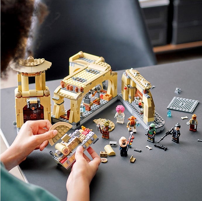 Конструктор LEGO Star Wars Тронный зал Бобы Фетта, 732 деталей (75326) - фото 8