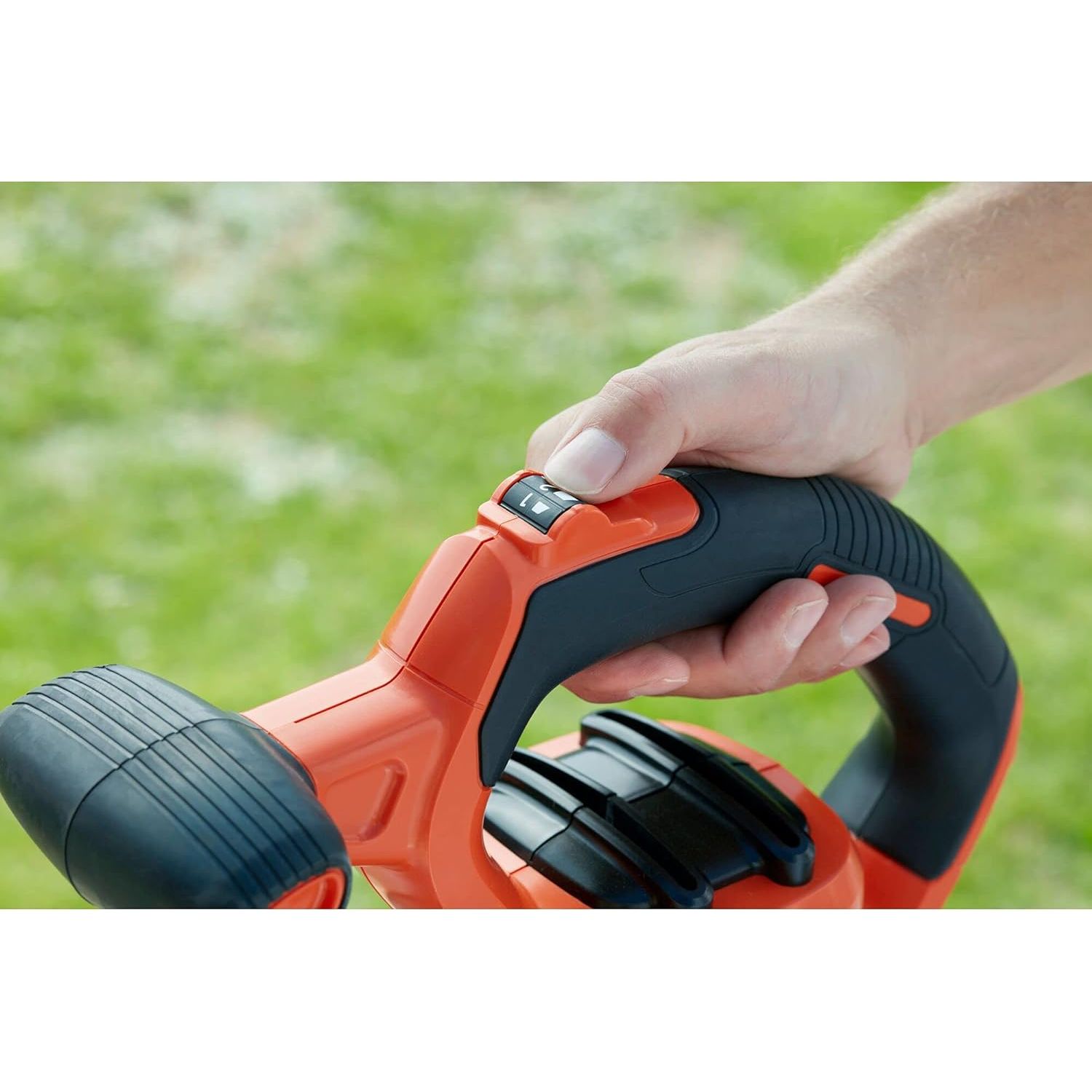 Пилосос-повітродувка Black+Decker (BEBLV301-QS) - фото 12