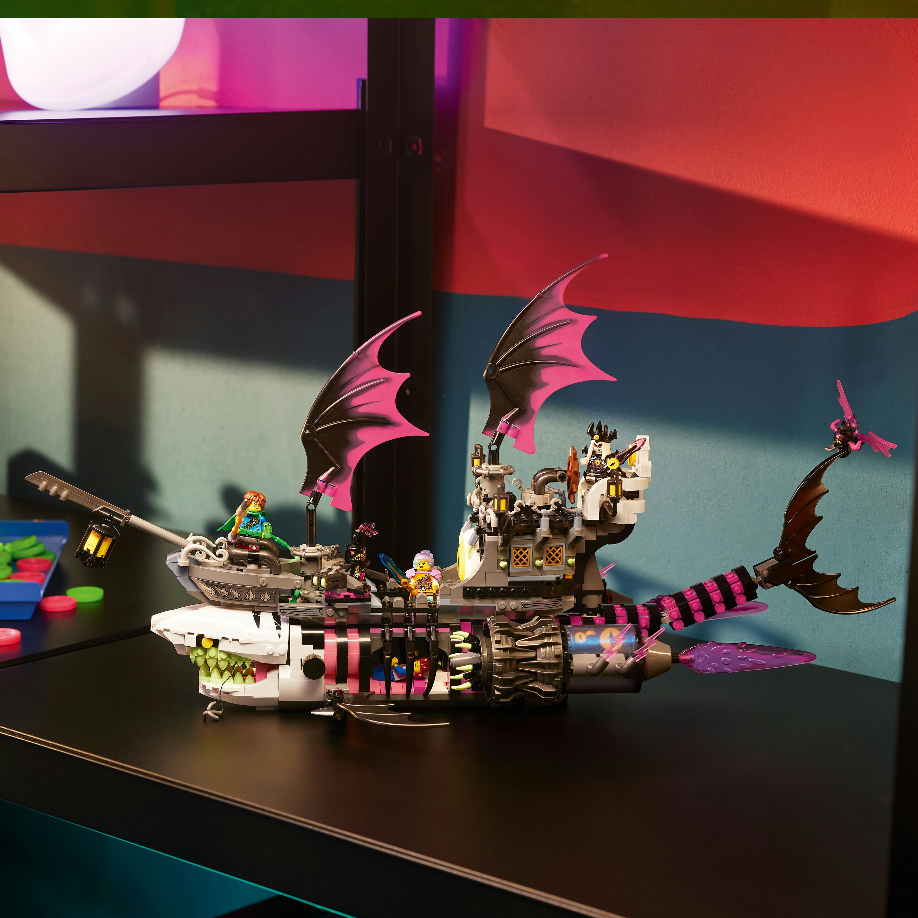 Конструктор LEGO DREAMZzz Ужасающий корабль Акула 1389 деталей (71469) - фото 3