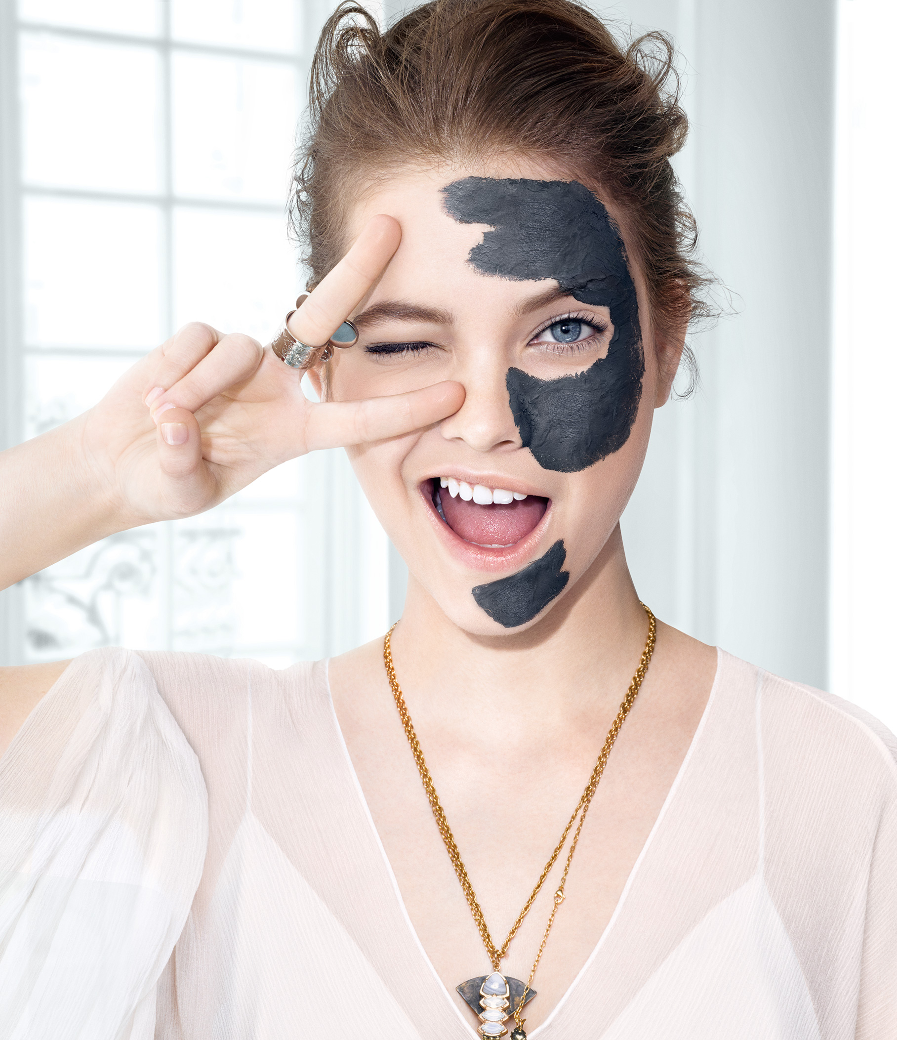 Очищающая маска для лица L'Oreal Paris Skin Expert Магия глины, с натуральной глиной и углем, 50 мл (A8904900) - фото 7