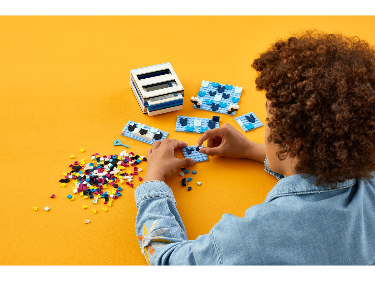 Конструктор LEGO DOTs Креативный ящик в виде животных, 643 детали (41805) - фото 8
